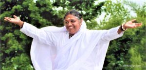 amma with arms open