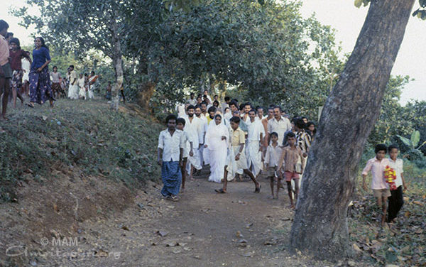 Yogi Ramsuratkumar on Amma